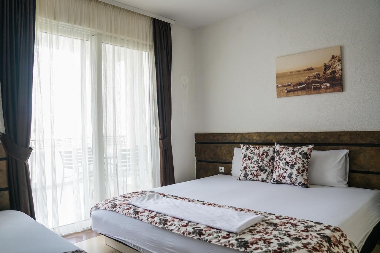 Hotel Marini Casa Ulcinj Zewnętrze zdjęcie